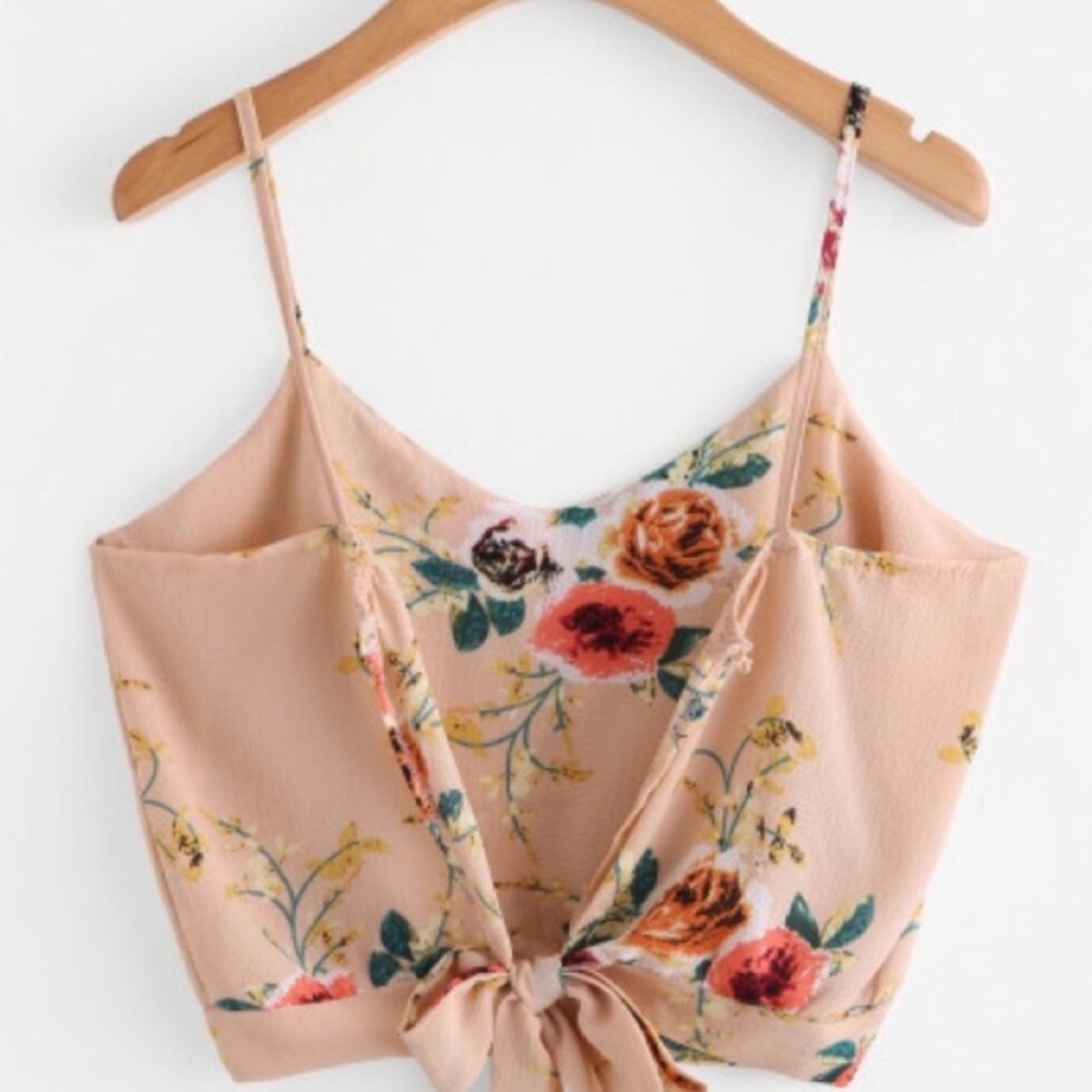 NEW Cream Floral Crop Top - Picture 5 of 7